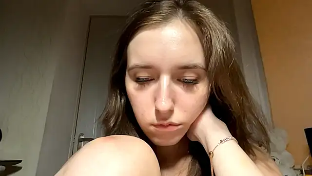 צ'אט XXX בשידור חי של Mia_labs