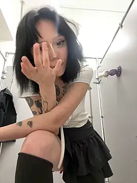 sukidaa Adlı Modelin Canlı XXX Sohbeti