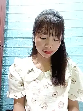 AmyLinee01 现场XXX聊天