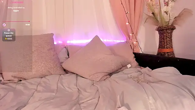 NaughtyRosie_'s Live XXX Chat
