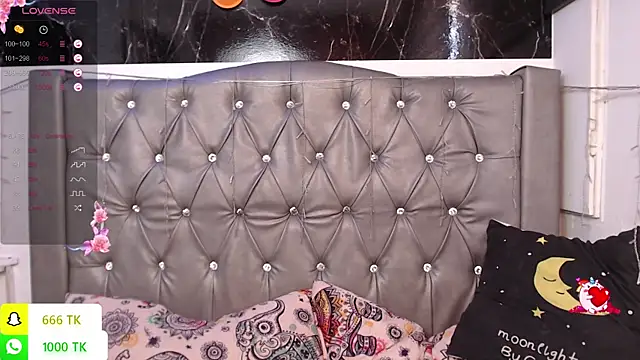 LAILAGUMMY XXX чат на живо