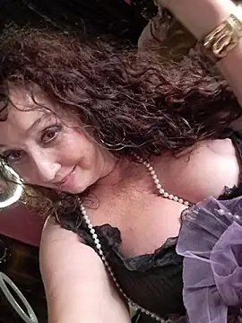 GypsyEsmeraldan Live XXX chat