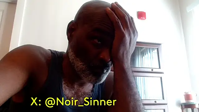 sinnernoir Adlı Modelin Canlı XXX Sohbeti