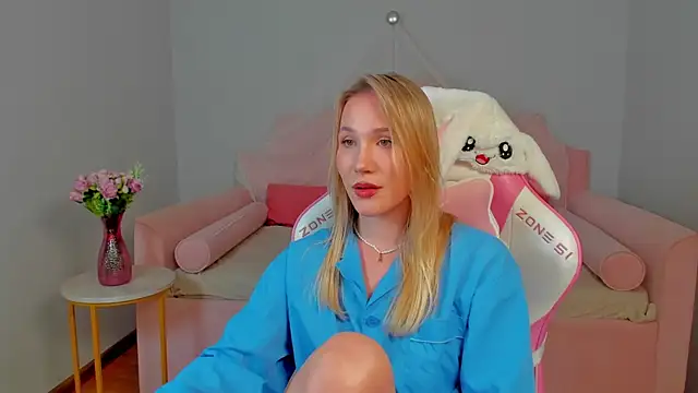 Chat XXX ao vivo de ElaraVoltage