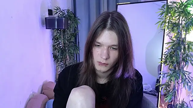 l1l2th – Live XXX-chat