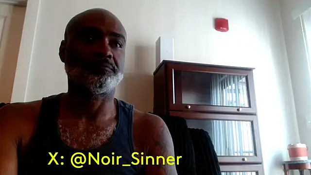 sinnernoir's Live XXX Chat
