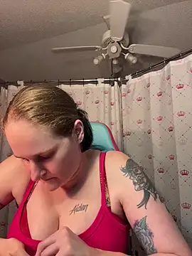 lolabunny9's Live XXX Chat