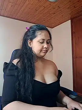 Alessandraa- Chat XXX in diretta