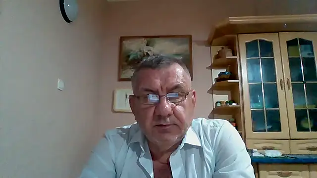 XXX chat uživo modela machomale3