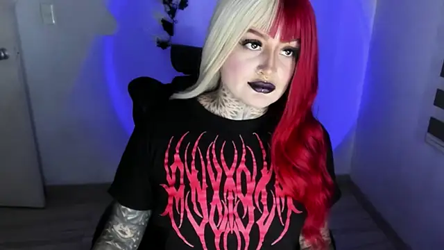 Anaii_Gomez élő XXX-chatje