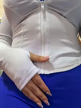Sara_fun élő XXX-chatje