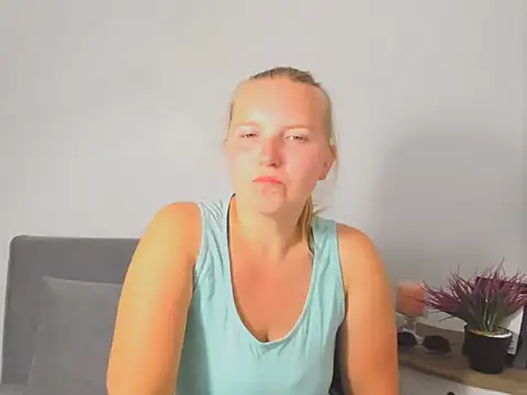 Chat +18 de RoseTeacherX ao vivo