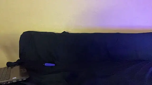 xXMelanieseXx's Live XXX Chat