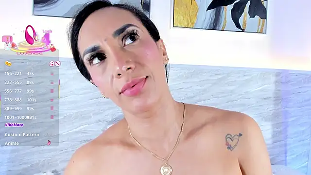 Chat +18 de nayelii_d ao vivo