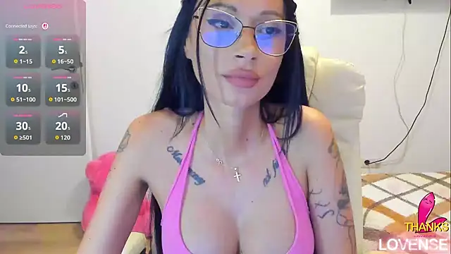 צ'אט XXX בשידור חי של kissnicol32