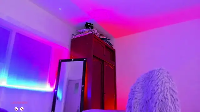 SebastianHilton Adlı Modelin Canlı XXX Sohbeti