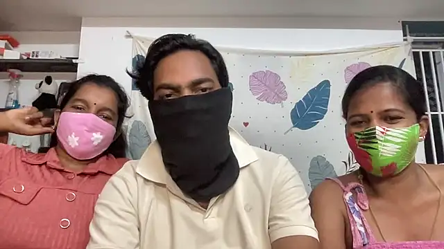 TN_IN_Romantic_Couples Webcam show
