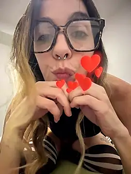 Živý XXX chat miafoxmia
