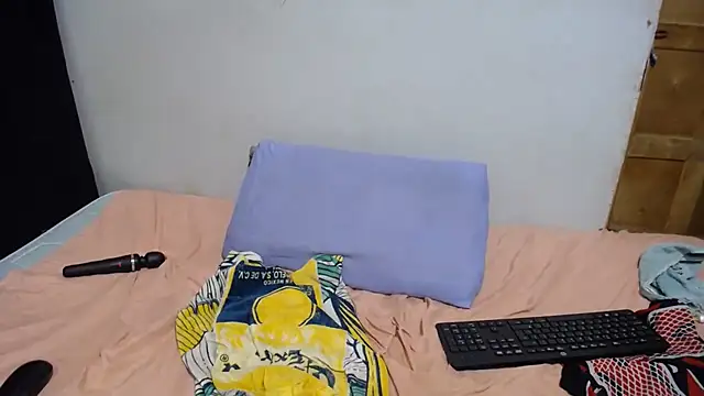 Chat +18 de CandyBoobs69 ao vivo