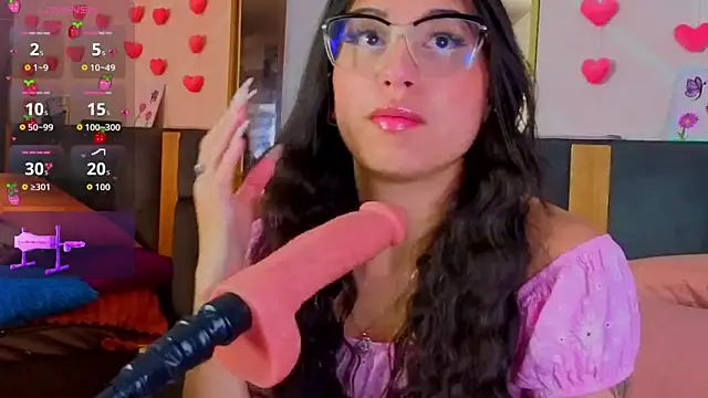 Chat +18 de MadyJackson ao vivo