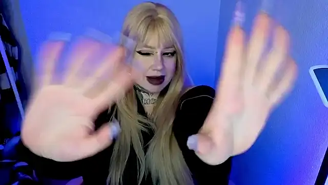 Chat +18 de Chiibis ao vivo