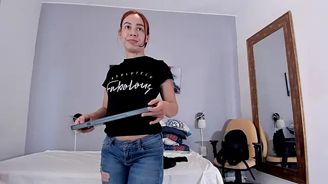 Estrella_DuranのライブXXXチャット