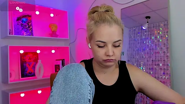 StephanieSweety's Live XXX Chat