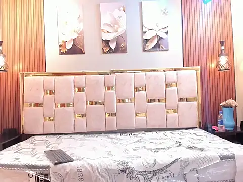 pamela_blonde60857 Adlı Modelin Canlı XXX Sohbeti