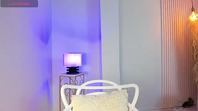 Czat XXX na żywo – alana_rossetti