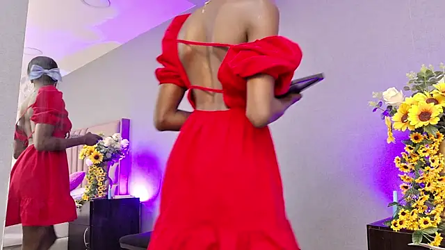 AndreeaStorm লাইভ XXX চ্যাট