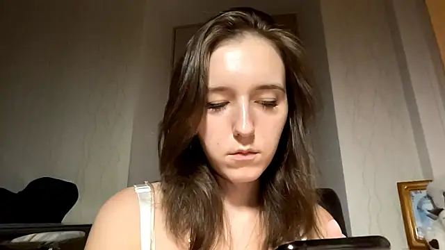 Mia_labs Chat XXX live