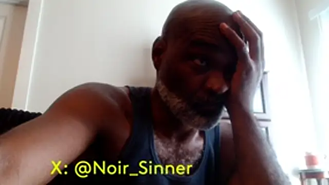 sinnernoir Adlı Modelin Canlı XXX Sohbeti