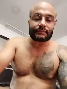 Czat XXX na żywo – Luke__09