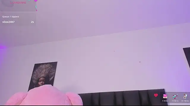 Chatroom XXX en direct de SaradaParker