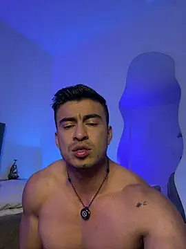 Chris_Clarck's Live XXX Chat