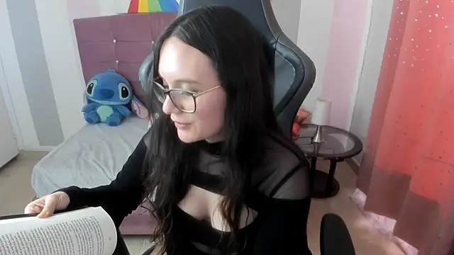 Wanda_sg live XXX chat