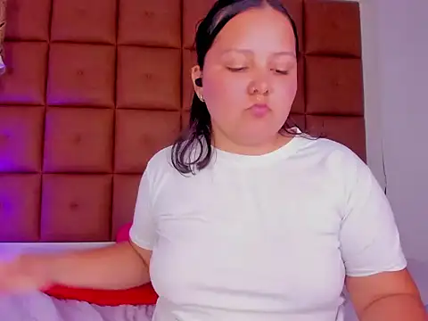 AmberrRossee 라이브 XXX 채팅