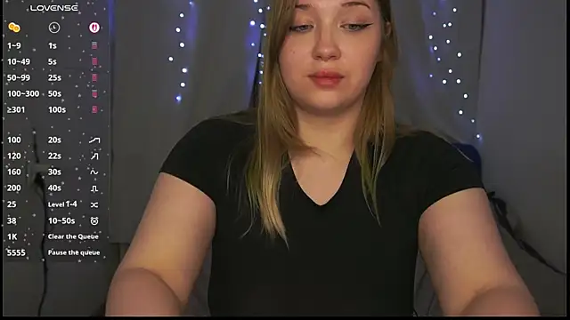 CuteSharloti: онлайн-секс-чат
