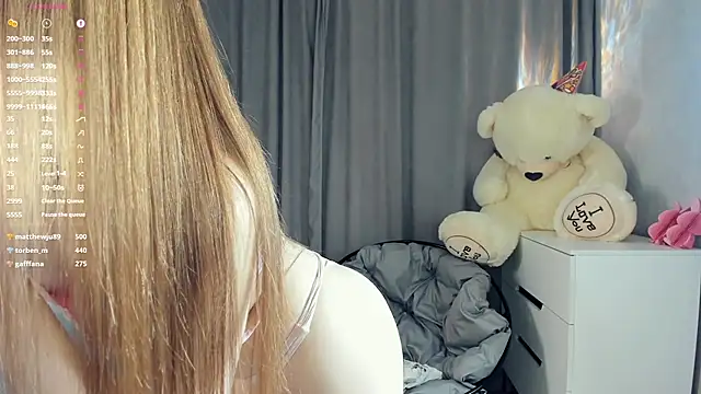 Chat XXX en directo de BelleDream