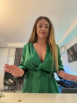 IsabellaEtthan Chat XXX live