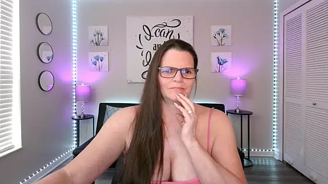 ClassySamantha's Live XXX Chat