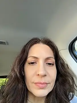 دردشة BeautifulMesss الجنسية المباشرة