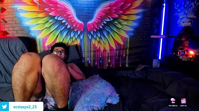 XXX chat uživo modela Adonibaskerville4