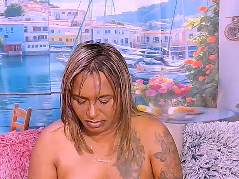 indiansparkle Chat XXX in diretta