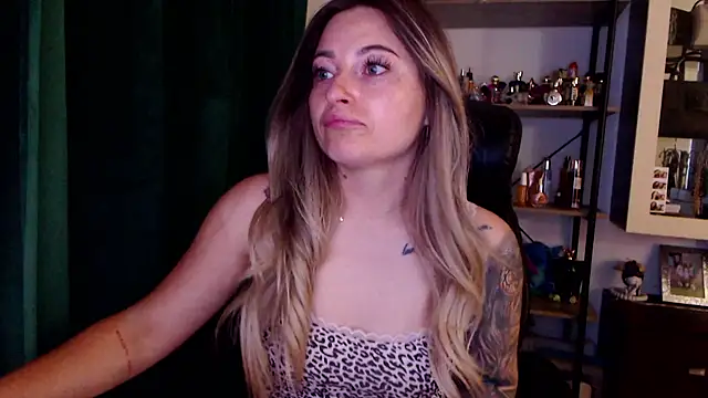 Rania_Stitch – Live XXX-chat