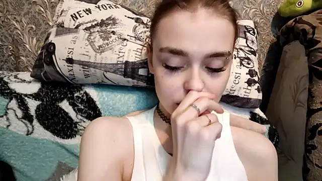 CUTE1KITTY Live XXX Chat