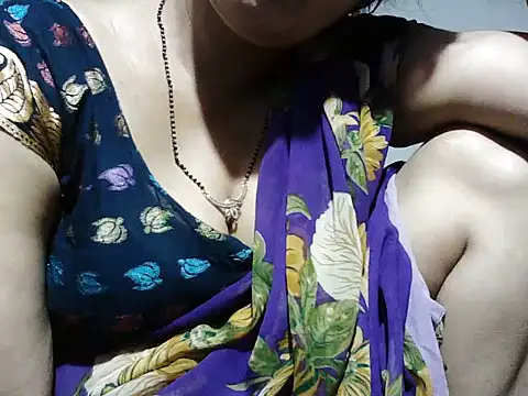 RukminiNew Chat XXX in diretta