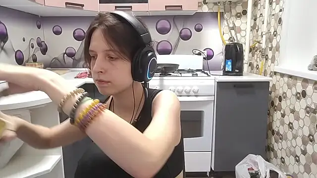 Saranade Chat XXX in diretta