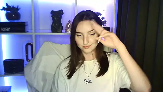 X_Alisa élő XXX-chatje