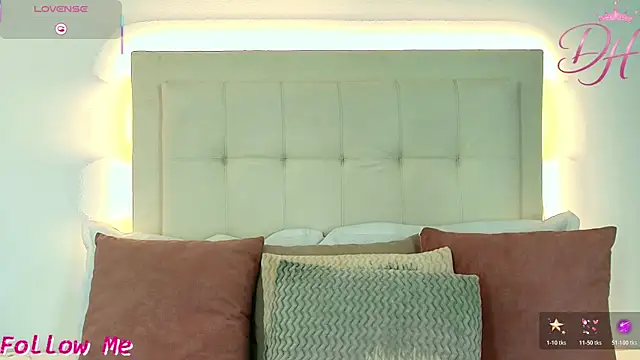 Daphne_Hills' Webcam Show